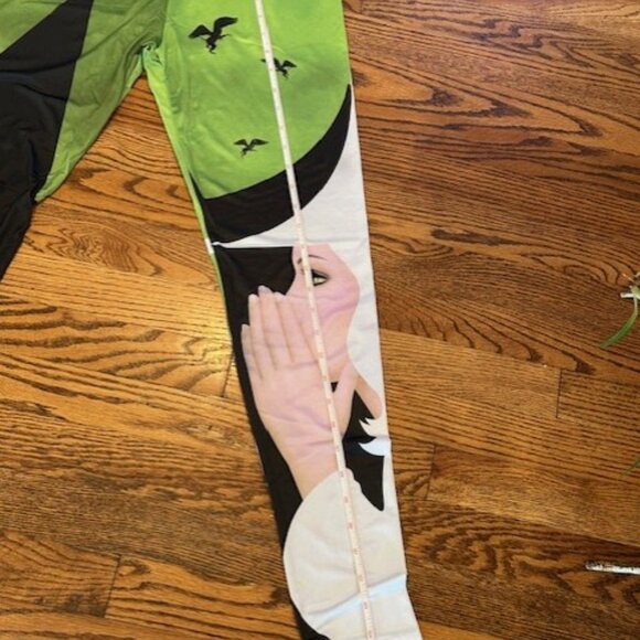 WICKED The Musical Movie Officially Licensed Show Merch Size XL Leggings NWT - Picture 7 of 11
